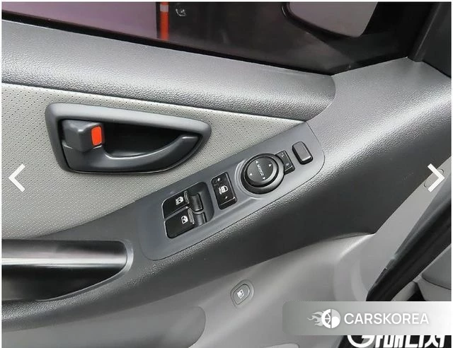 Hyundai The New Grand Starex 2018 Серебристо-серый из Кореи, фото 2