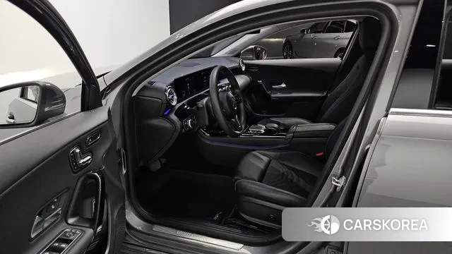 Mercedes-Benz A-Class W177 2020 Серый из Кореи, фото 2