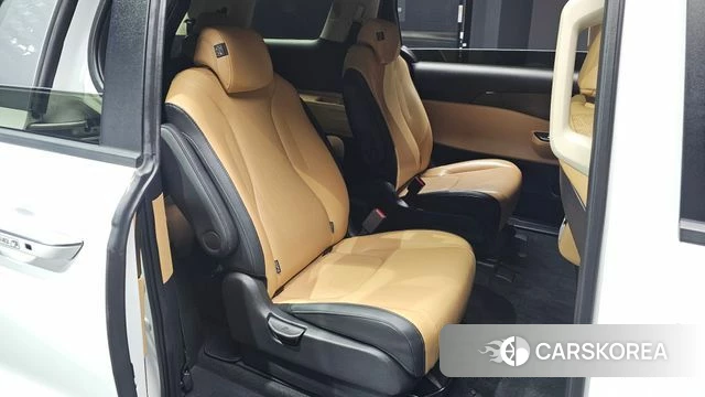 Kia Carnival 4th generation 2022 Белый из Кореи, фото 2