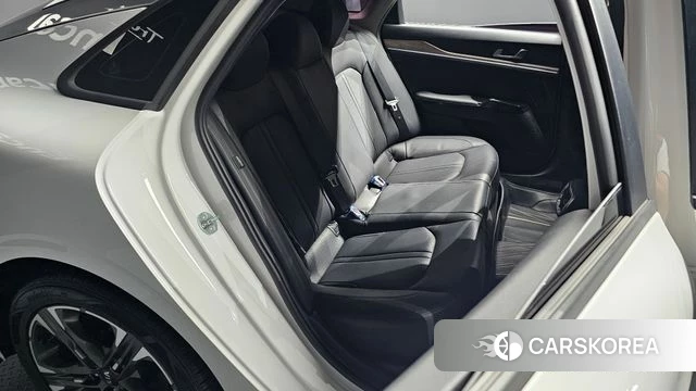 Kia K5 3rd generation 2021 Белый из Кореи, фото 2