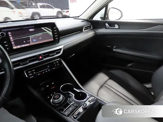 Kia K5 3rd generation 2019 Белый из Кореи, фото 2