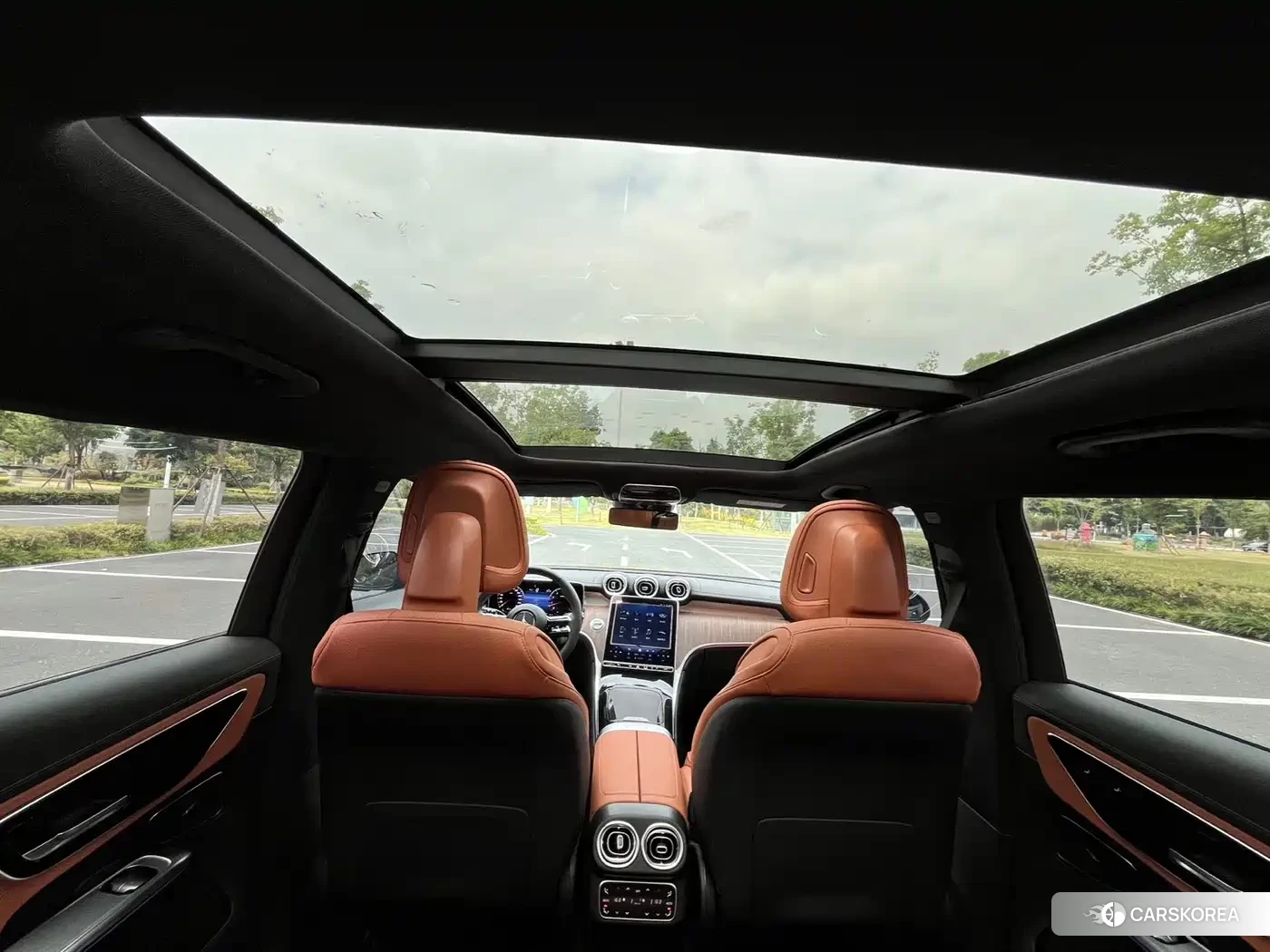 Mercedes-Benz GLC 2024 Черный из Китая, фото 3