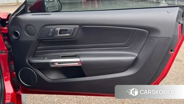 Ford Mustang 2021 Красный из Кореи, фото 2