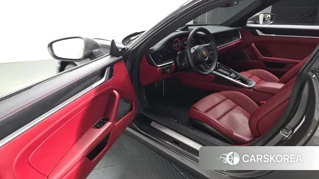 Porsche 911(992) 2020 Серый из Кореи, фото 2