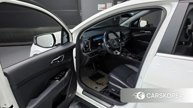 Kia Sportage 5th Generation 2021 Белый из Кореи, фото 2