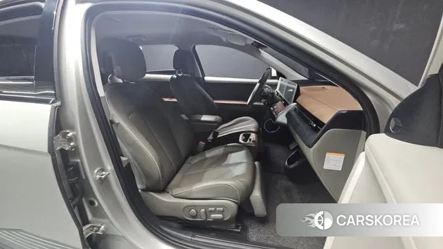 Hyundai Ionic 5 2022 Серебристо-серый из Кореи, фото 2