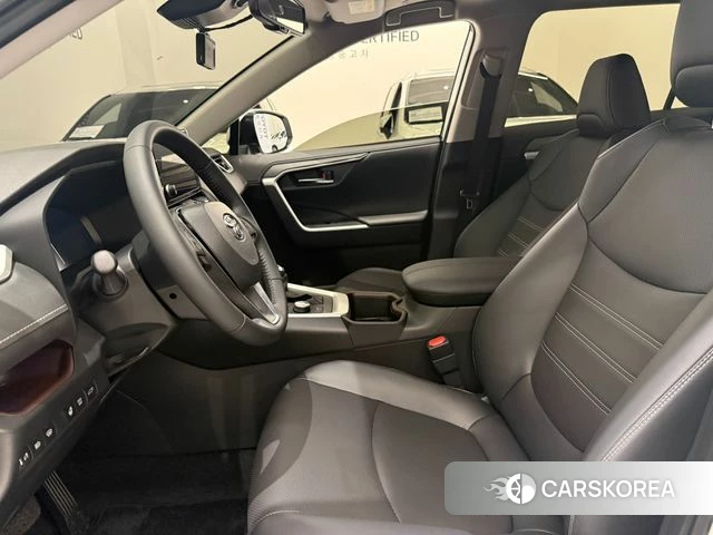 Toyota RAV4 5th Generation 2025 Белый из Кореи, фото 2