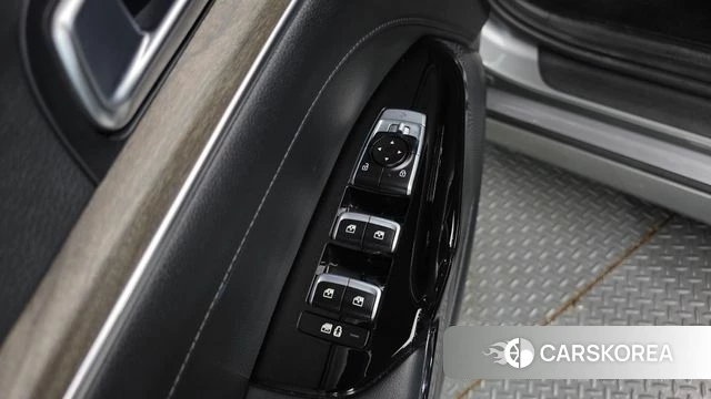 Kia K5 3rd generation 2022 Серебристо-серый из Кореи, фото 2