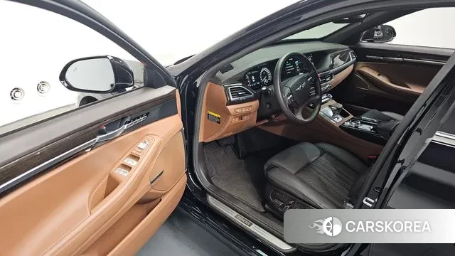 Genesis G90 2021 Черный из Кореи, фото 2