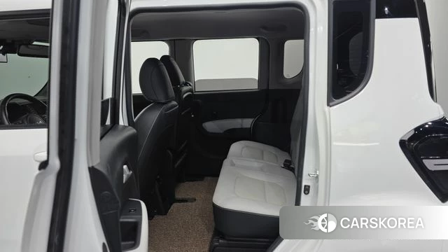 Kia The New Kia Ray EV 2023 Белый из Кореи, фото 2