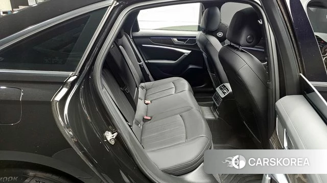 Audi A6 (C8) 2020 Черный из Кореи, фото 2