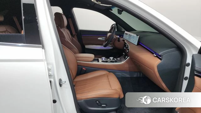 Genesis GV70 2025 Белый из Кореи, фото 2