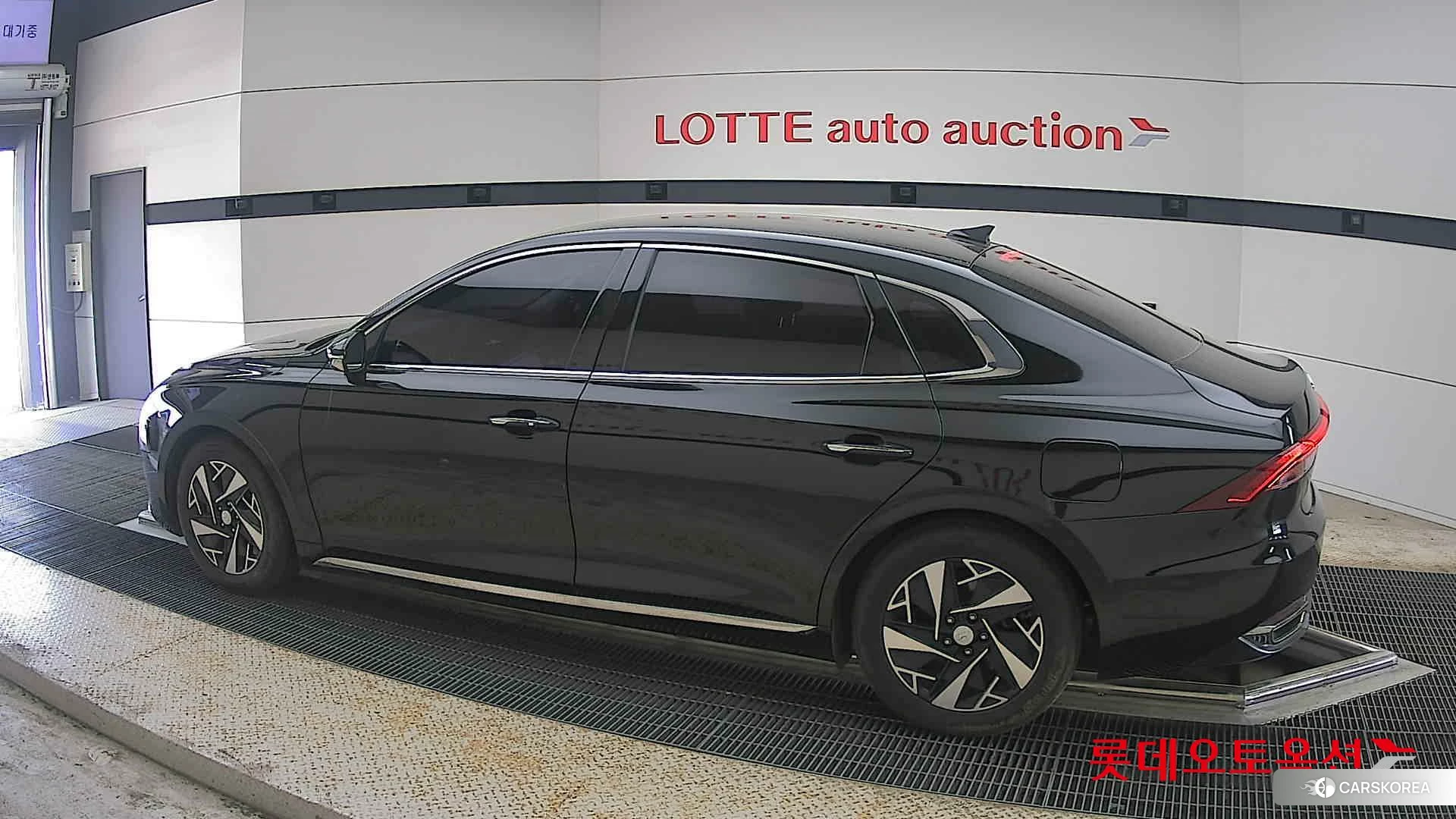 Hyundai Grandeur Hybrid 2021 Midnight Black из Кореи, фото 2