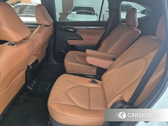 Toyota Highlander 4th Generation 2025 Белый из Кореи, фото 2