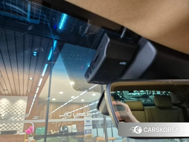 Lexus ES300h 7th generation 2025 Серый из Кореи, фото 2