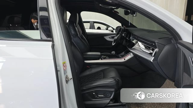 Audi Q7 (4M) 2021 Белый из Кореи, фото 2