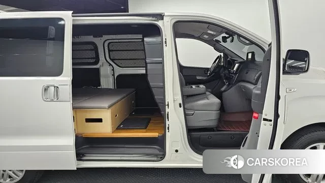 Hyundai The New Grand Starex 2020 Белый из Кореи, фото 2