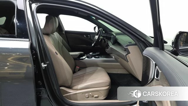 Kia K8 2023 Серый из Кореи, фото 2