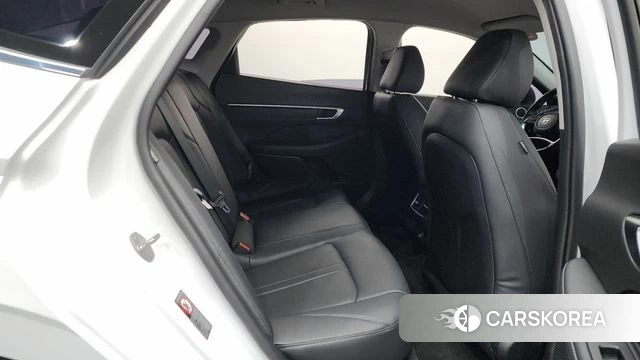 Hyundai Sonata (DN8) 2023 Белый из Кореи, фото 2