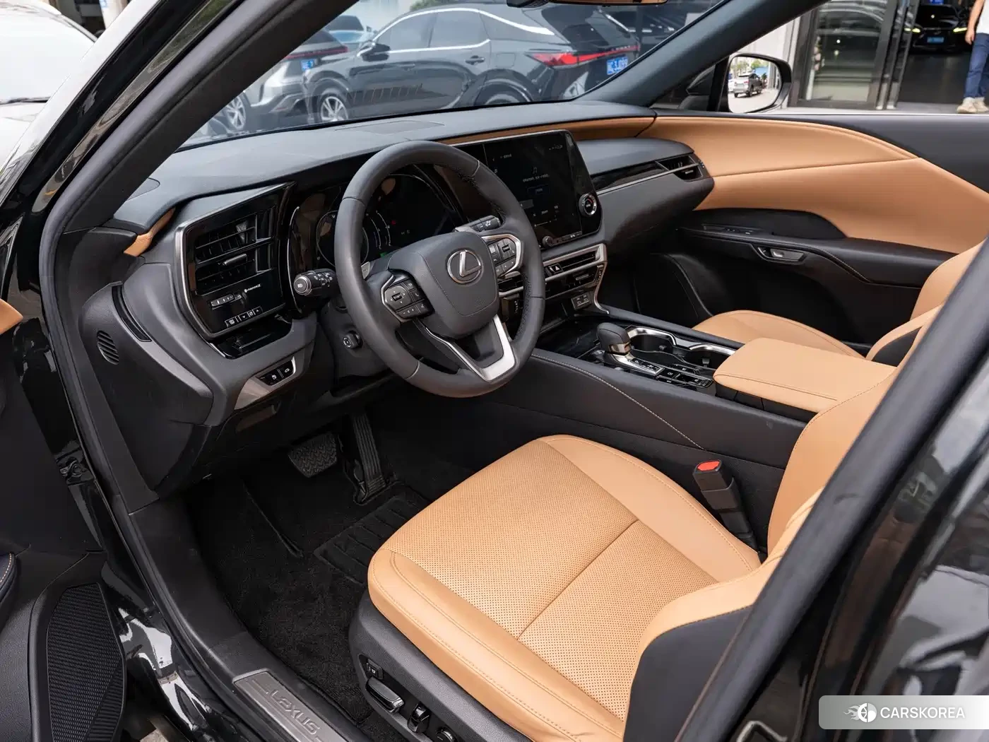 Lexus RX 2023 Черный из Китая, фото 2