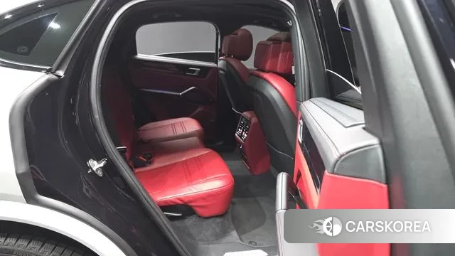 Porsche Cayenne (PO536) 2021 Жемчужный цвет из Кореи, фото 2