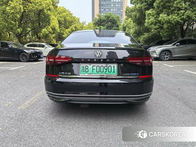 Volkswagen Passat PHEV 2019 Черный из Китая, фото 2