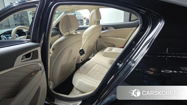 Genesis G70 2020 Черный из Кореи, фото 2