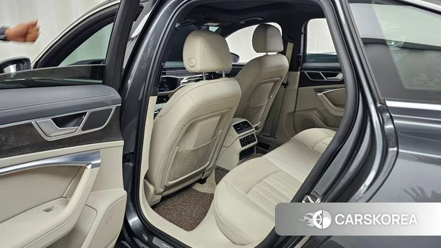 Audi A6 (C8) 2021 Серый из Кореи, фото 2