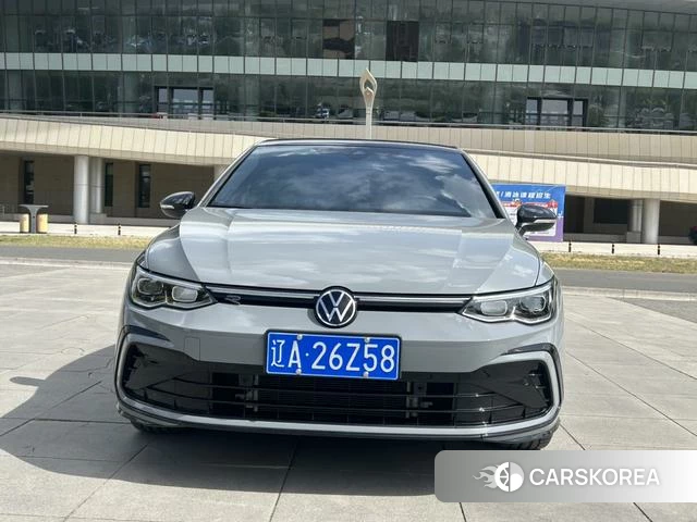 Volkswagen Golf 2024 Темно-серый из Китая, фото 2
