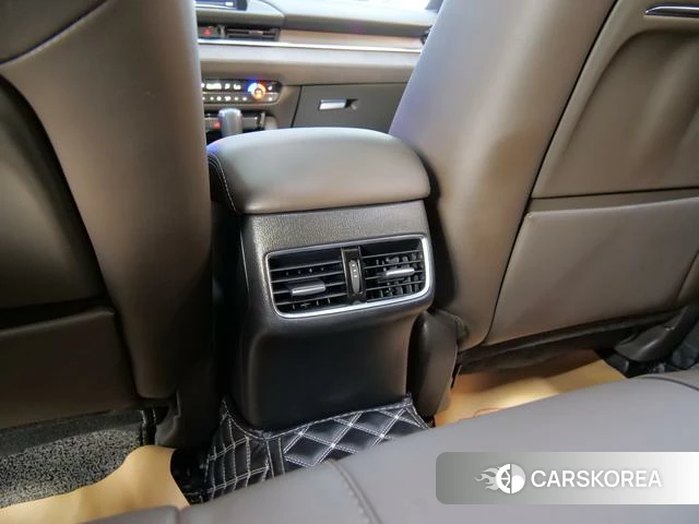 Mazda Atez 2021 Красный из Китая, фото 2