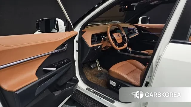 Ssangyong Torres 2023 Белый из Кореи, фото 2