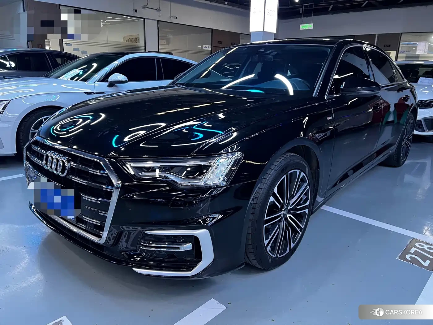 Audi A6L 2023 Черный из Китая, фото 2