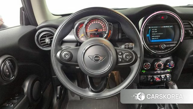 Mini Cooper 2019 Оранжевый из Кореи, фото 2