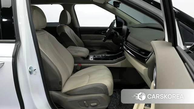 Kia The New Carnival 4th Generation 2025 Белый из Кореи, фото 2