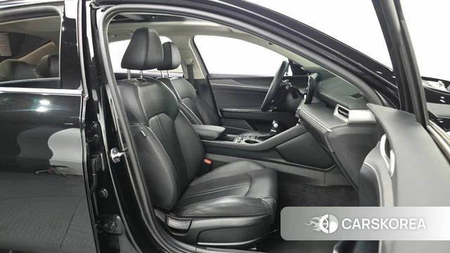 Kia K5 3rd generation 2021 Черный из Кореи, фото 2