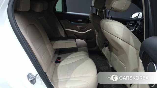Mercedes-Benz GLC-Class X253 2019 Белый из Кореи, фото 2