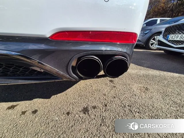 Genesis G70 2019 Белый из Кореи, фото 2