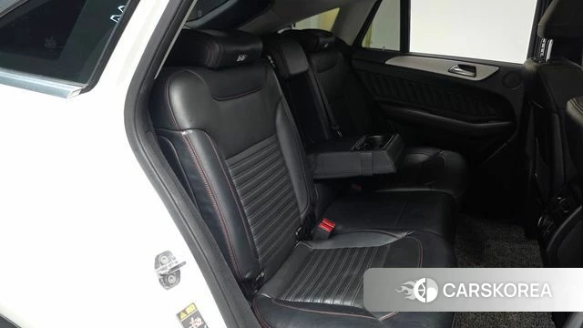 Mercedes-Benz GLE - Class W166 2018 Белый из Кореи, фото 2