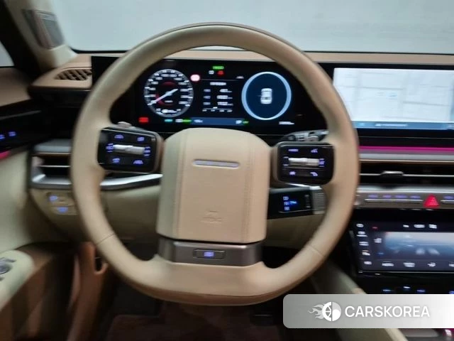 Hyundai Grandeur Hybrid (GN7) 2023 Белый из Кореи, фото 2