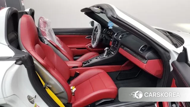 Porsche 718 Boxster 2021 Белый из Кореи, фото 2