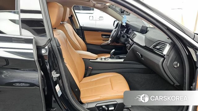 BMW 4 Series (F32) 2018 Черный из Кореи, фото 2