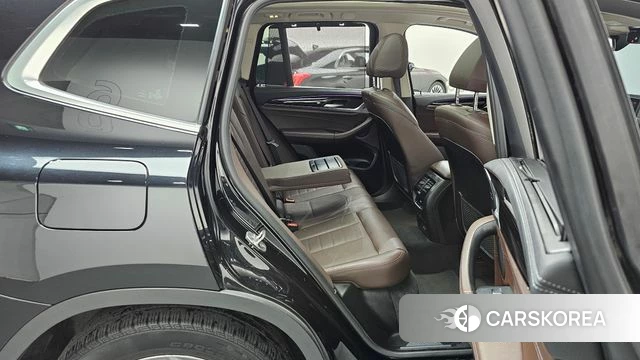 BMW X3 (G01) 2022 Черный из Кореи, фото 2