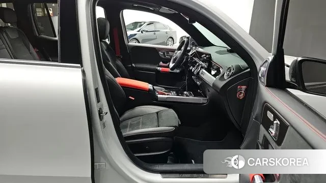 Mercedes-Benz GLB-Class X247 2024 Белый из Кореи, фото 2