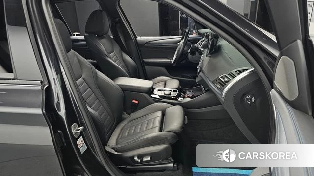 BMW iX3 2023 Серый из Кореи, фото 2