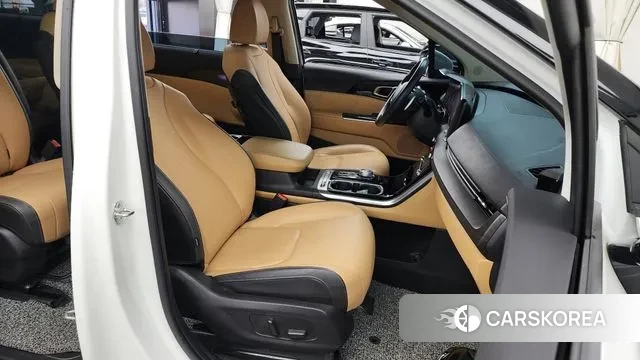 Kia Carnival 4th generation 2022 Белый из Кореи, фото 2