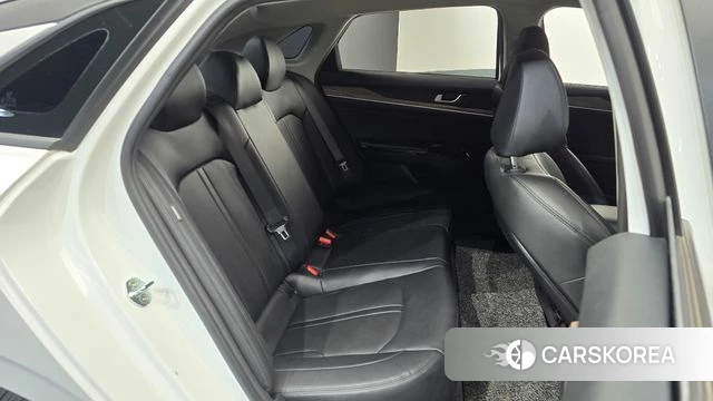 Kia K5 3rd generation 2020 Белый из Кореи, фото 2