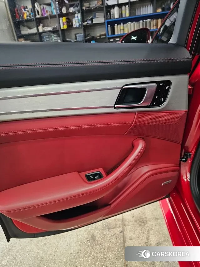 Porsche Panamera (971) 2018 Красный из Кореи, фото 2