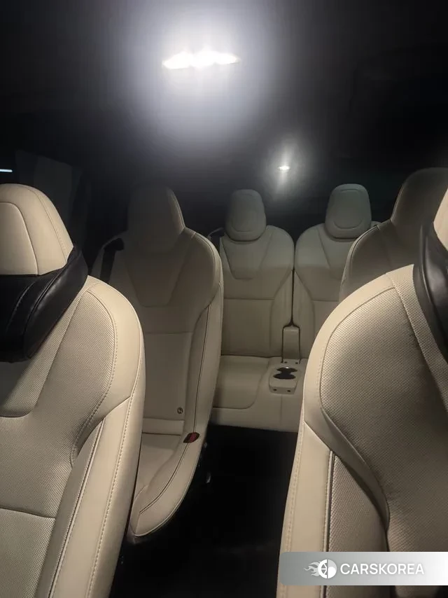 Tesla Model X 2024 Черный из Кореи, фото 2