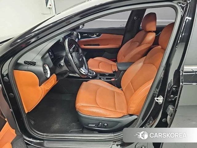 Kia The New K3 2nd generation 2021 Черный из Кореи, фото 2