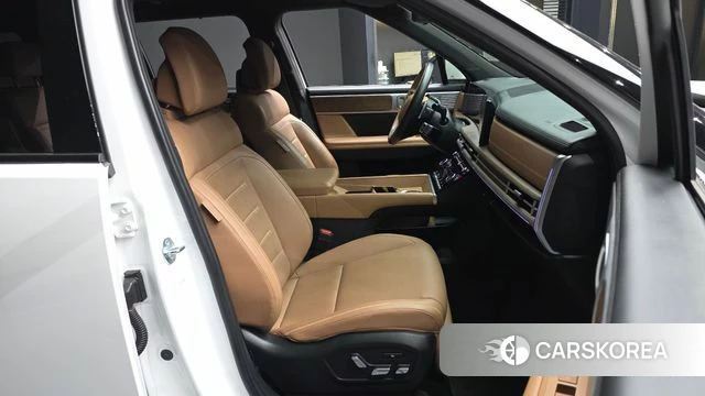 Hyundai Santa Fe (MX5) 2023 Белый из Кореи, фото 2